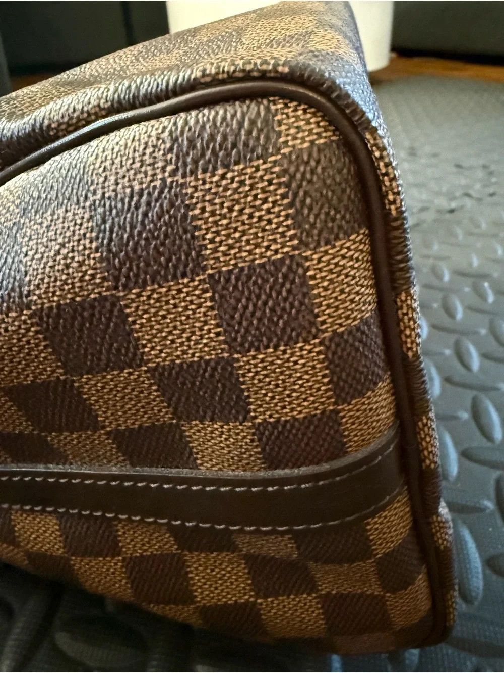 Authentic LV Speedy Bandoulière 30